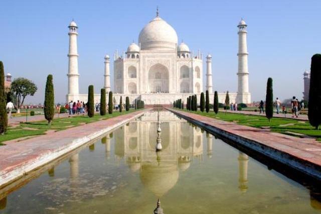 Shimla Manali with Agra Trip